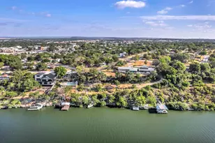 2800 Circle Dr, Marble Falls, TX 78654 - Photo 4