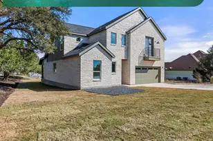 112 Kendall Rd, Spicewood, TX 78669 - Photo 2