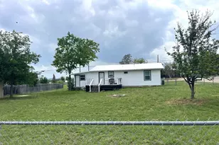 1101 E College, Llano, TX 78643 - Photo 22