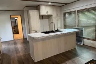 804 W College, Llano, TX 78643 - Photo 8