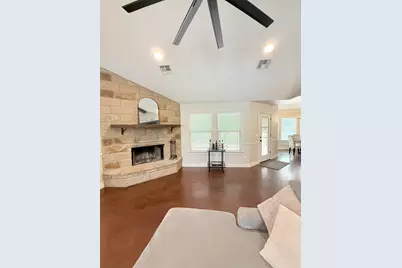 252 Sunday Drive, Burnet, TX 78611 - Photo 4