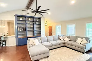 252 Sunday Dr, Burnet, TX 78611 - Photo 2