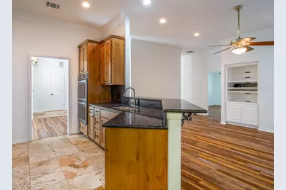 1237 Ridge Harbor Dr, Spicewood, TX 78669 - Photo 12