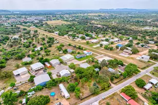 604 Elkhorn Dr, Kingsland, TX 78639 - Photo 42