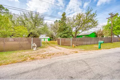 604 Elkhorn Drive, Kingsland, TX 78639 - Photo 8