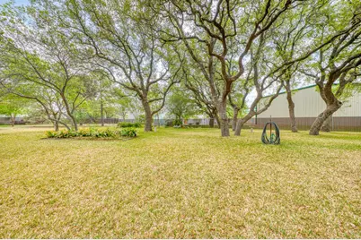 604 Elkhorn Drive, Kingsland, TX 78639 - Photo 12