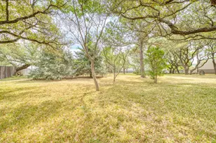 604 Elkhorn Dr, Kingsland, TX 78639 - Photo 40