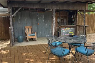 157 E White Rock St, Buchanan Dam, TX 78609 - Photo 4