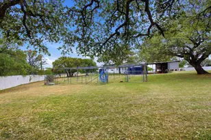 1651 Roselea Dr, Buchanan Dam, TX 78609 - Photo 34