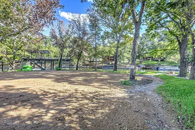 1336 S Lakeside Drive, Kingsland, TX 78639 - Photo 10