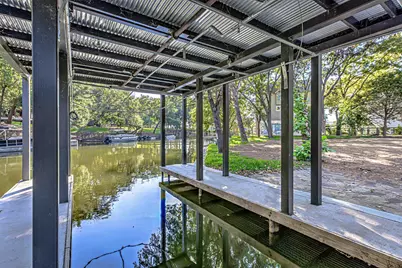 1336 S Lakeside Drive, Kingsland, TX 78639 - Photo 18