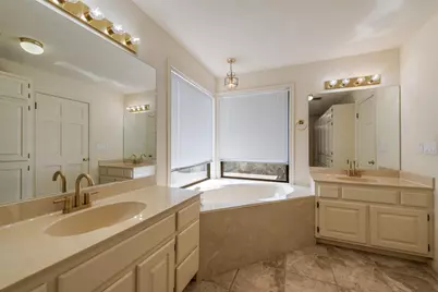 4948 Travis Oaks Drive, Marble Falls, TX 78654 - Photo 10