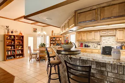 115 Firestone Pl, Meadowlakes, TX 78654 - Photo 6