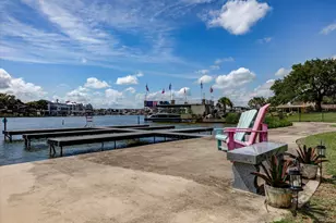 208 Colina Cv, Kingsland, TX 78639 - Photo 18