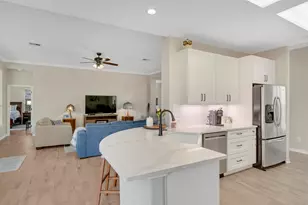 267 Meadowlakes Dr, Meadowlakes, TX 78654 - Photo 14