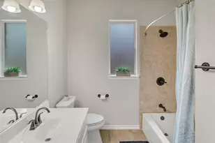 267 Meadowlakes Dr, Meadowlakes, TX 78654 - Photo 24