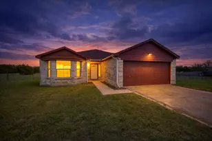 321 Co Rd 4450, Kempner, TX 76539 - Photo 1