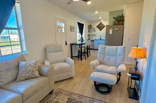 404 W Haynie St, Llano, TX 78643 - Photo 8