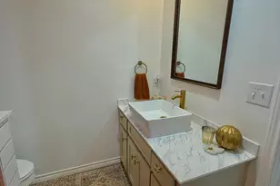 404 W Haynie St, Llano, TX 78643 - Photo 14