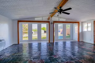 103 Chism St, Burnet, TX 78611 - Photo 4