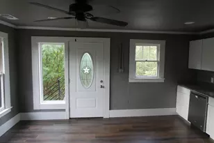 104A W Wallace St, Llano, TX 78643 - Photo 4