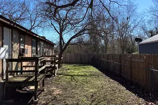 207 E Elm St, Burnet, TX 78611 - Photo 16