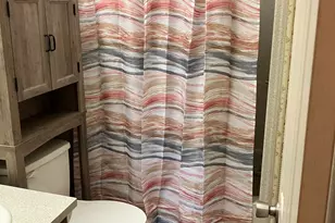 207 E Elm St, Burnet, TX 78611 - Photo 12