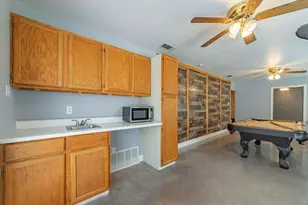 1307 Hillcrest Dr, Granite Shoals, TX 78654 - Photo 34