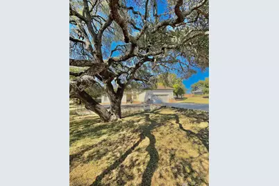 110 Llano Oaks Drive, Llano, TX 78643 - Photo 22