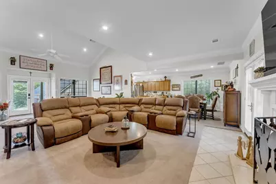 99 Gateway Parkway, Marble Falls, TX 78654 - Photo 10