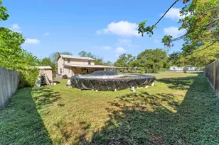 603 S Silver St, Burnet, TX 78611 - Photo 20