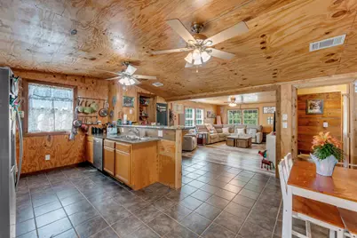 603 S Silver Street, Burnet, TX 78611 - Photo 8