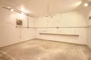 10431 Hwy 29, Burnet, TX 78611 - Photo 22