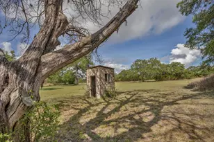 1912 Us-281 S Hwy, Johnson City, TX 78636 - Photo 44