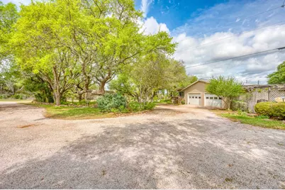 121 County Road 143, Burnet, TX 78611 - Photo 8