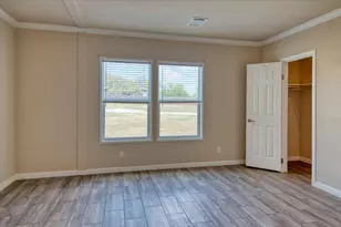 241 E Flag Creek Ranch Rd, Llano, TX 78643 - Photo 18