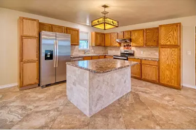 243 E Flag Creek Ranch Road, Llano, TX 78643 - Photo 6