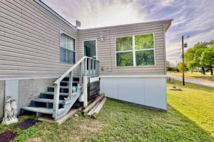 118 Beaver St, Tow, TX 78672 - Photo 2