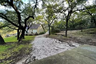 602 Sycamore, Burnet, TX 78611 - Photo 4