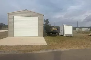 602 Sycamore, Burnet, TX 78611 - Photo 2