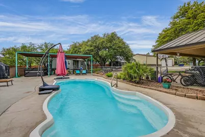 800 Texas Avenue, Kingsland, TX 78639 - Photo 1
