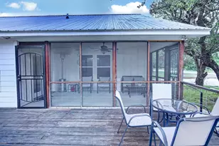 360 Darwin Dr, Burnet, TX 78611 - Photo 26