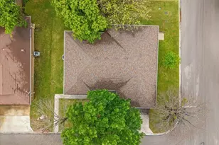 710 Cottonwood Dr, Burnet, TX 78611 - Photo 30