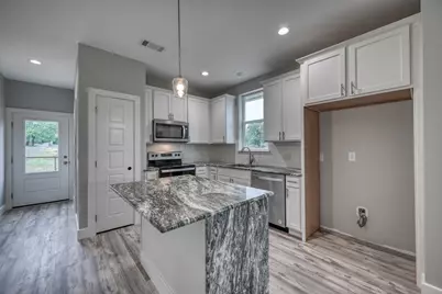 1915 Willow Street, Kingsland, TX 78639 - Photo 6