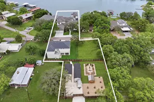 136 S Shorewood Dr, Granite Shoals, TX 78654 - Photo 2