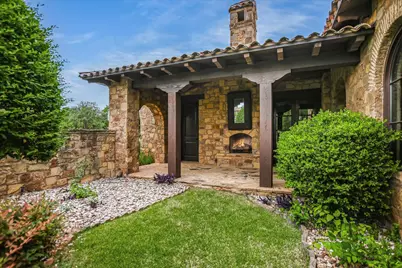 100 Milagro, Horseshoe Bay, TX 78657 - Photo 2