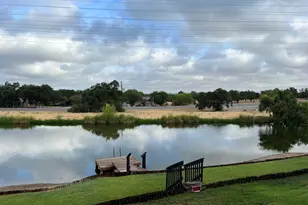 200 Full Moon, Horseshoe Bay, TX 78657 - Photo 4