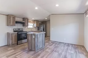 217 E Castleshoals Dr, Granite Shoals, TX 78654 - Photo 10