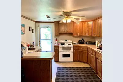 708 Avenue S, Marble Falls, TX 78654 - Photo 8