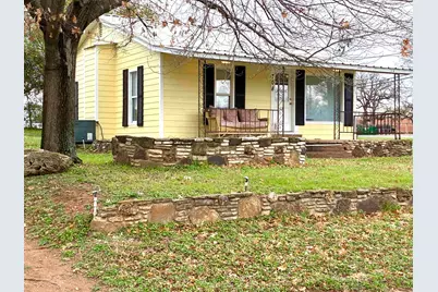 708 Avenue S, Marble Falls, TX 78654 - Photo 2